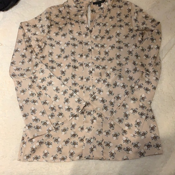 Banana Republic Floral Top size medium - Picture 1 of 6